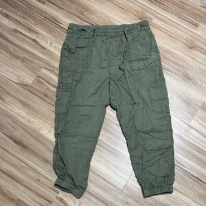 Women's Green Cargo Pants